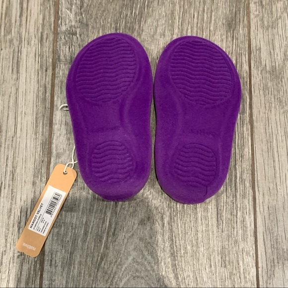 Native Margot Velvet Infant/Toddler Shoes, Size 4 - Picture 3 of 7